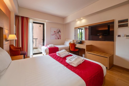 Standard-Triple-Room-03-Elektra-Hotel-Spa